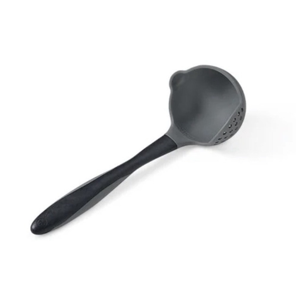 Pampered Chef Nylon Straining Ladle - NEW In The Package